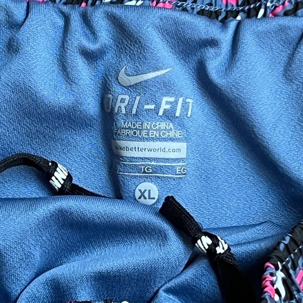 Nike Tempo Running Shorts women’s size XL black gray pink - Picture 3 of 4
